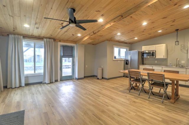 9476 Big Lake Rd Road, Lake Charles, LA 70605