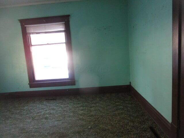 274 N 8th Street, Mcconnelsville, OH 43756