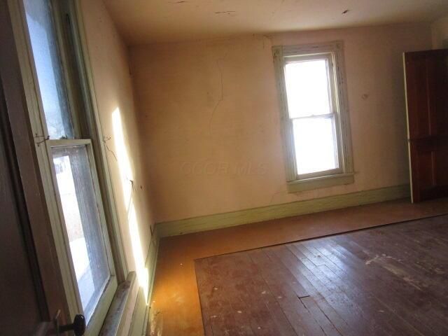 274 N 8th Street, Mcconnelsville, OH 43756