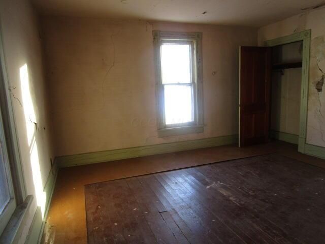 274 N 8th Street, Mcconnelsville, OH 43756