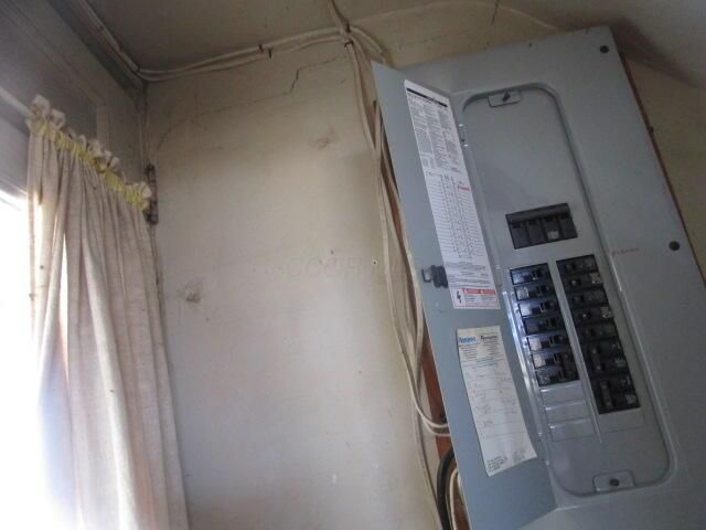 274 N 8th Street, Mcconnelsville, OH 43756