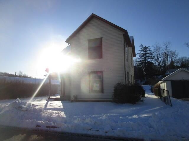 274 N 8th Street, Mcconnelsville, OH 43756