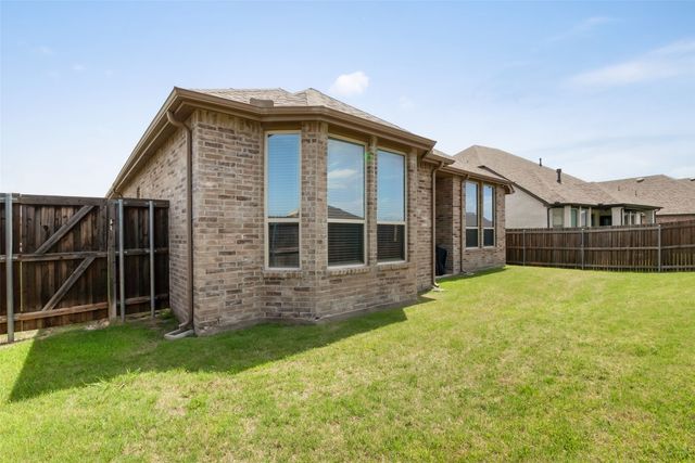 1545 Sugarberry Drive, Forney, TX 75126
