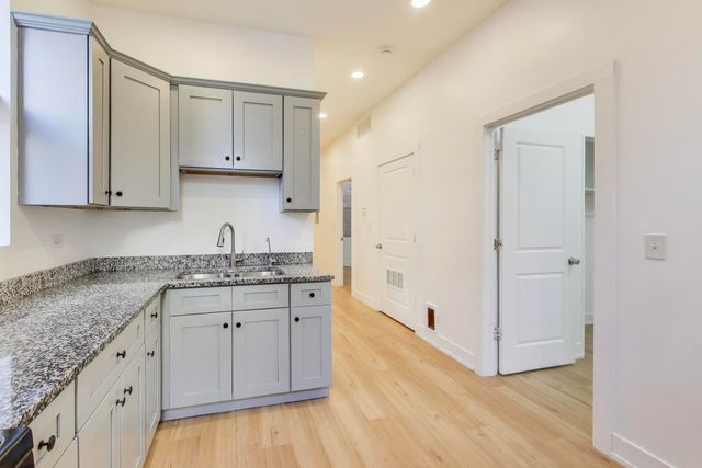 1908 W 48th Street 1R, Chicago, IL 60609