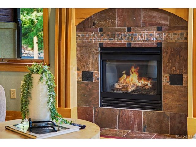 400 Valley Crescent St, Palmer Lake, CO 80133