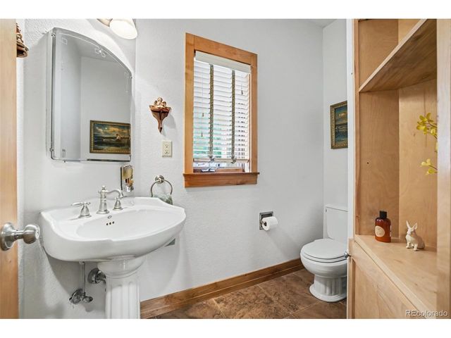 400 Valley Crescent St, Palmer Lake, CO 80133