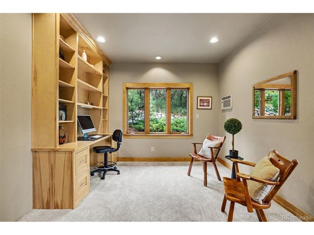 400 Valley Crescent St, Palmer Lake, CO 80133