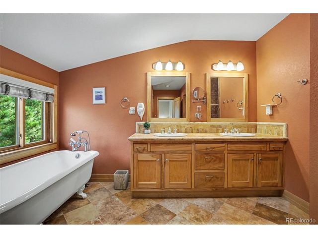 400 Valley Crescent St, Palmer Lake, CO 80133