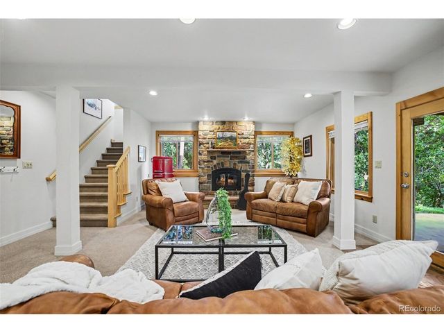 400 Valley Crescent St, Palmer Lake, CO 80133