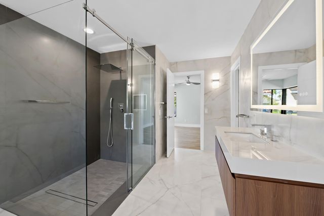 10141 SW 3rd Street, Plantation, FL 33324