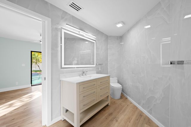 10141 SW 3rd Street, Plantation, FL 33324