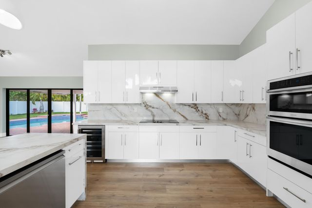 10141 SW 3rd Street, Plantation, FL 33324