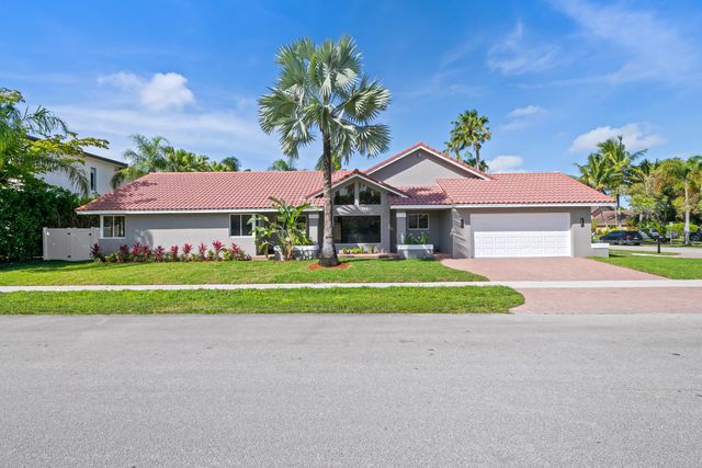 10141 SW 3rd Street, Plantation, FL 33324