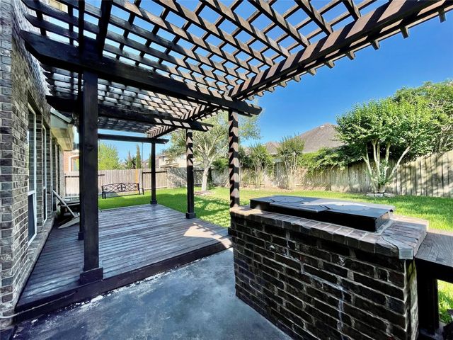 26127 Ashland Hollow Lane, Katy, TX 77494