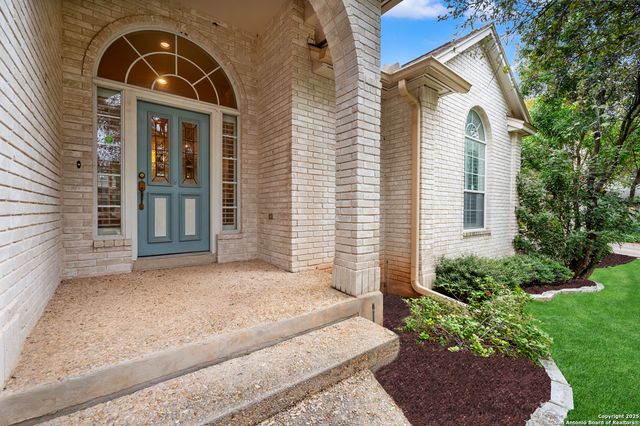 3911 Heights Way, San Antonio, TX 78230