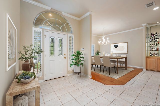 3911 Heights Way, San Antonio, TX 78230