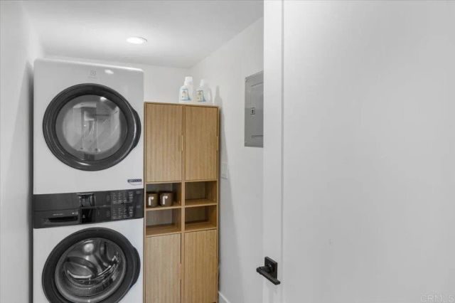 3630 Donna Drive, Carlsbad, CA 92008