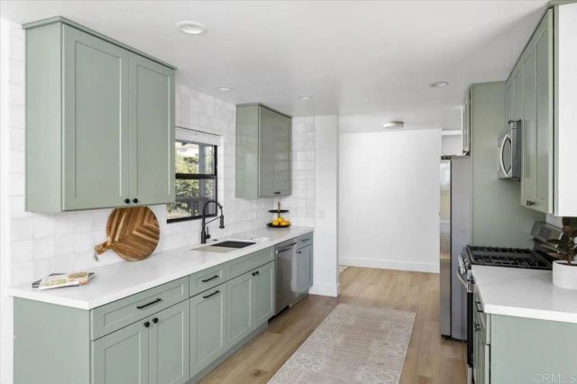 3630 Donna Drive, Carlsbad, CA 92008