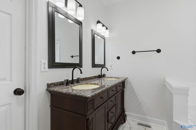 2302 Cumberland Place SW, Decatur, AL 35603