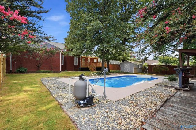 2302 Cumberland Place SW, Decatur, AL 35603