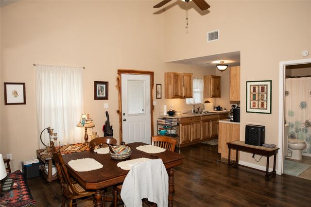 515 N Colorado Street, Burton, TX 77835