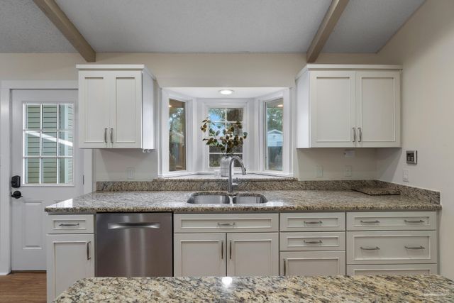 4507 Whisper Way, Pensacola, FL 32504