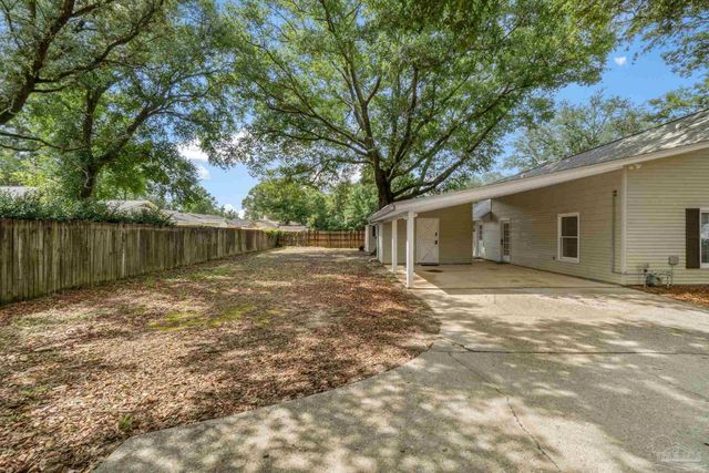 4507 Whisper Way, Pensacola, FL 32504