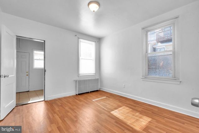 1016 IRVING ST NW, Washington, DC 20010