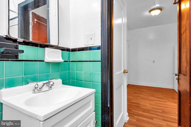 1016 IRVING ST NW, Washington, DC 20010