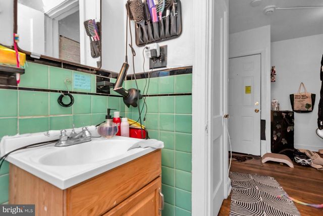 1016 IRVING ST NW, Washington, DC 20010