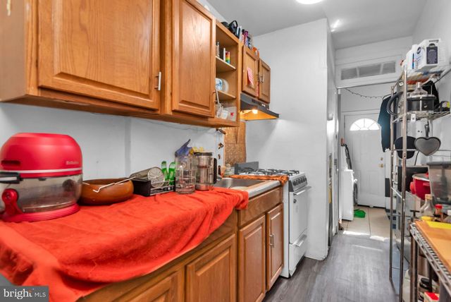 1016 IRVING ST NW, Washington, DC 20010