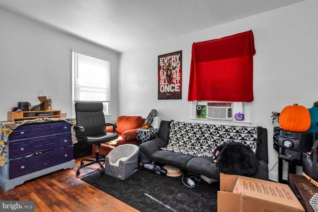 1016 IRVING ST NW, Washington, DC 20010