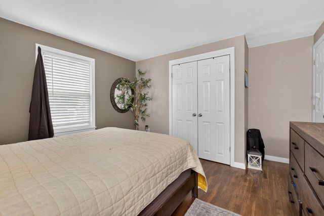 16 East Chamberlain Road, Merrimack, NH 03054