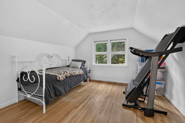 16 East Chamberlain Road, Merrimack, NH 03054