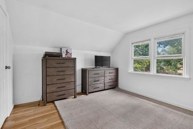 16 East Chamberlain Road, Merrimack, NH 03054