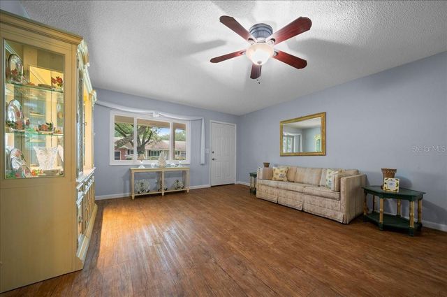 8720 SW 97TH STREET F, Ocala, FL 34481
