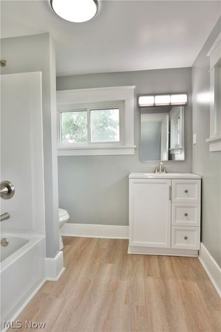 343 E Liberty Street, Girard, OH 44420