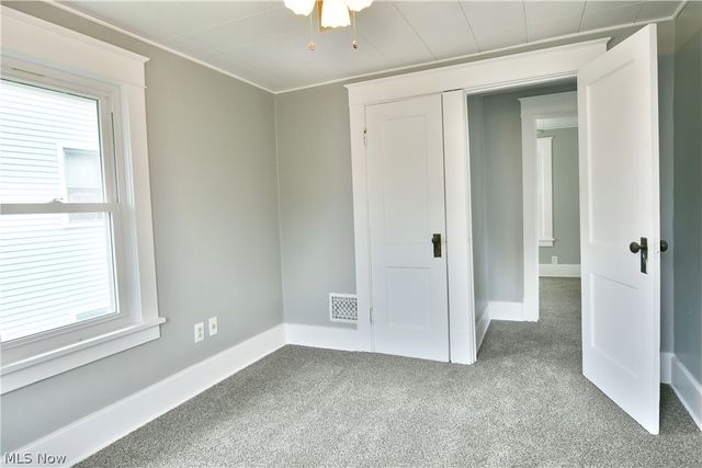 343 E Liberty Street, Girard, OH 44420