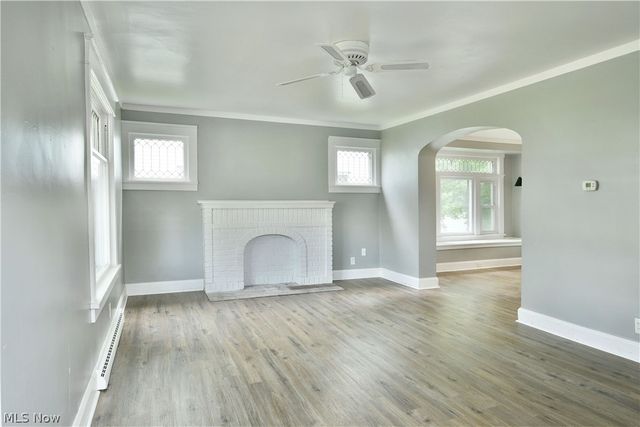 343 E Liberty Street, Girard, OH 44420