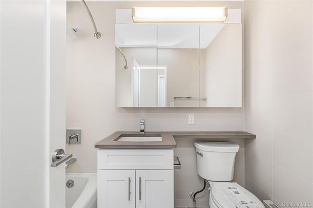 3333 Henry Hudson Parkway 5S, Bronx, NY 10463