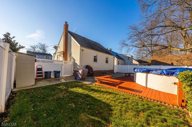 38 Pallant Ave, Linden City, NJ 07036