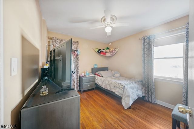 38 Pallant Ave, Linden City, NJ 07036