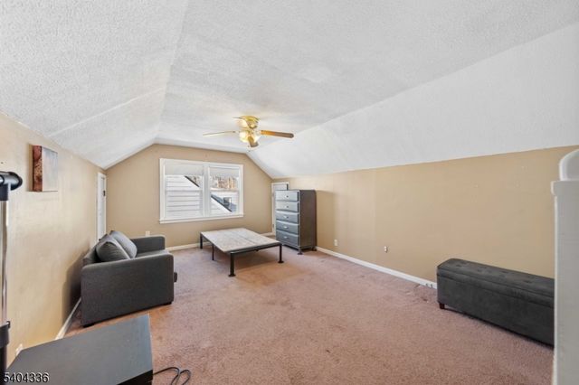 38 Pallant Ave, Linden City, NJ 07036