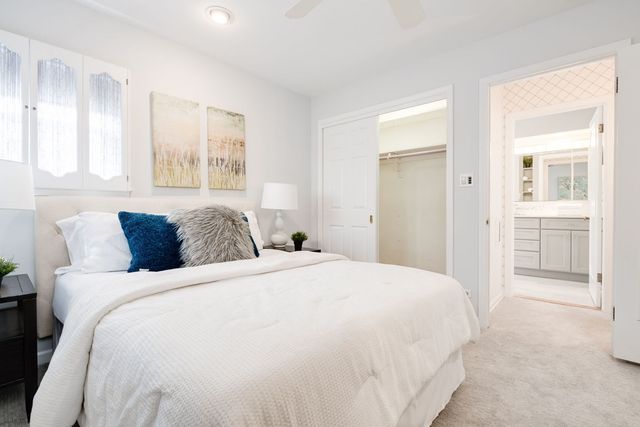 8929 National Avenue, Morton Grove, IL 60053