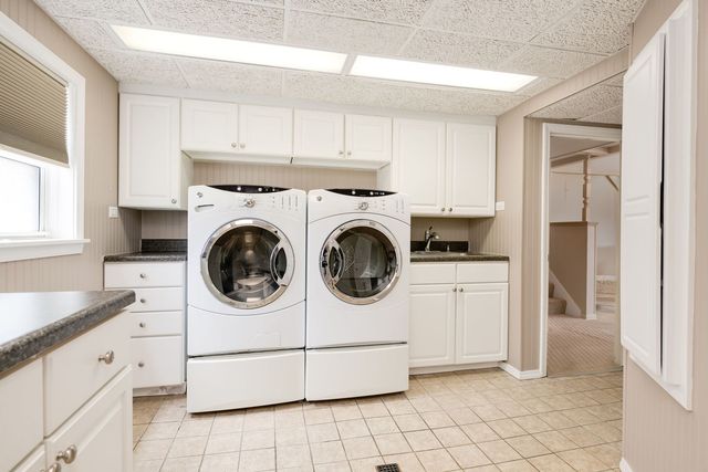 8929 National Avenue, Morton Grove, IL 60053