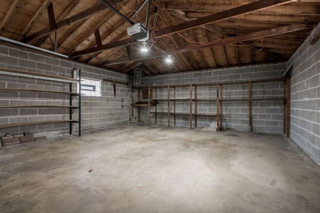 8929 National Avenue, Morton Grove, IL 60053