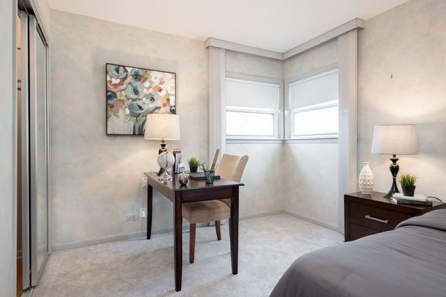 8929 National Avenue, Morton Grove, IL 60053