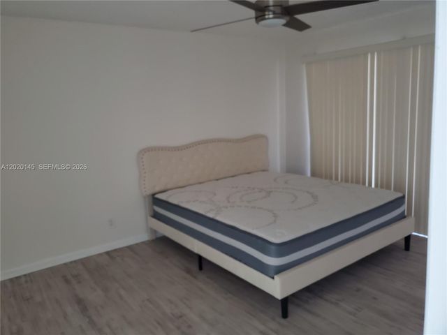 330 SE 2nd St 203H, Hallandale Beach, FL 33009
