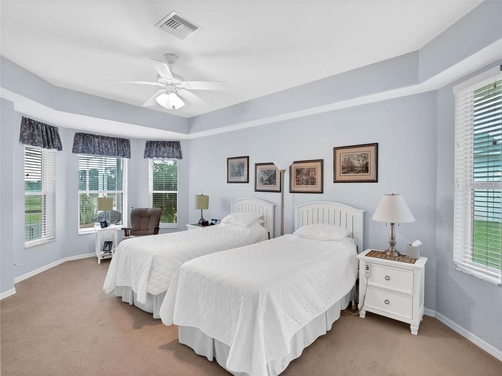 Image 21 of property listing at 5041 SAINT ANDREWS ARCADE, Leesburg, FL 34748