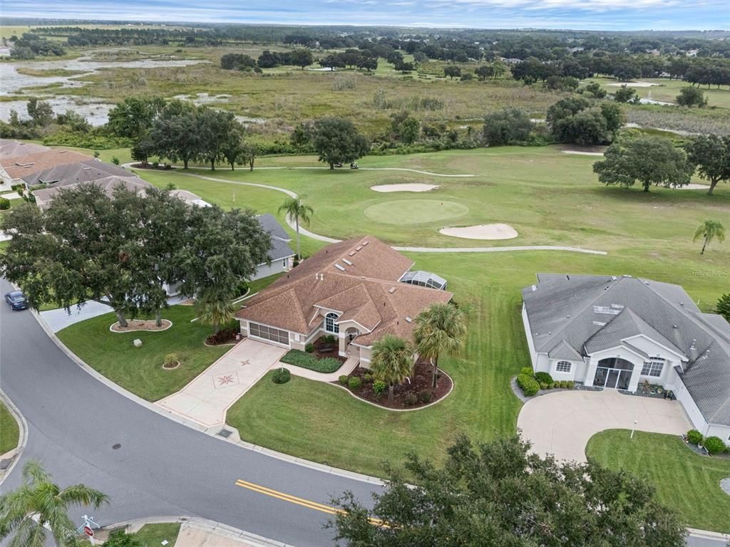 Image 42 of property listing at 5041 SAINT ANDREWS ARCADE, Leesburg, FL 34748